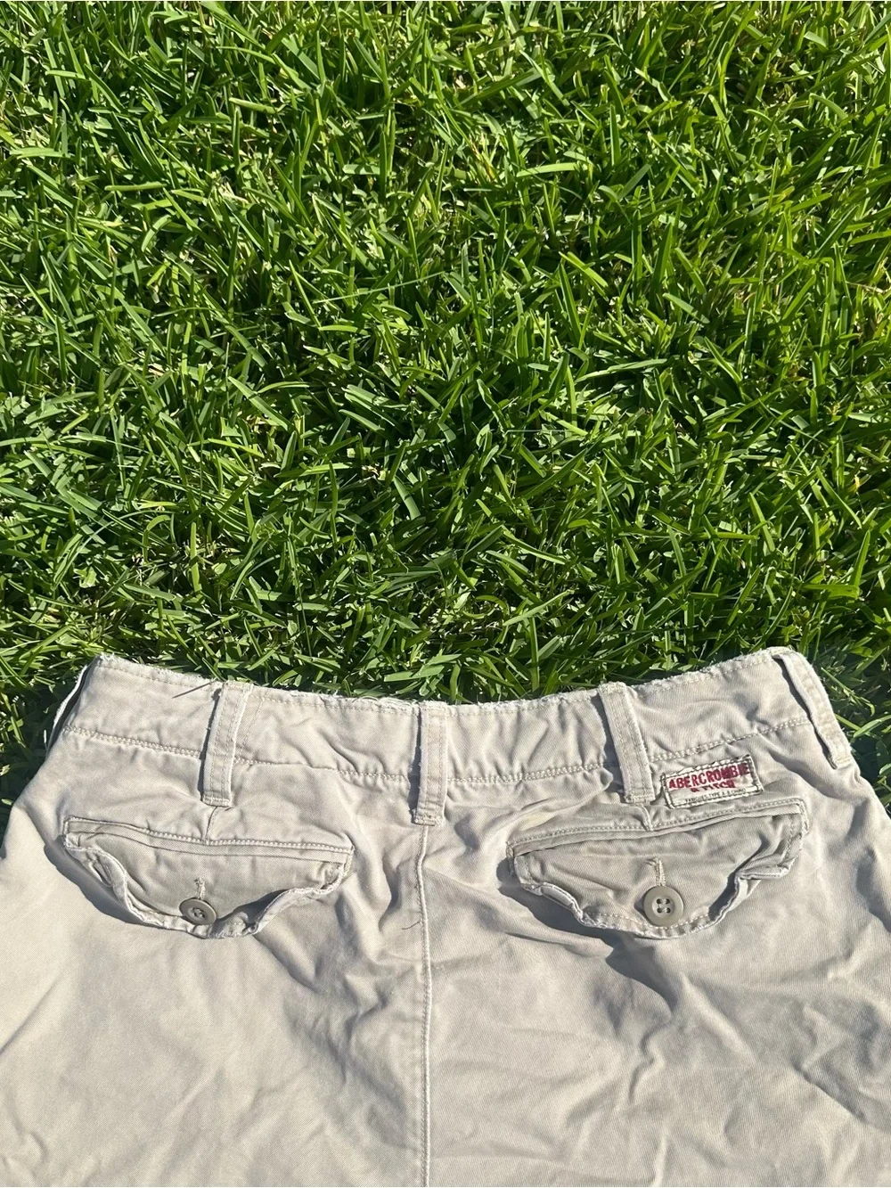 Abercrombie & Fitch Men's Light Khaki Flat Front Shorts Chino Size 30